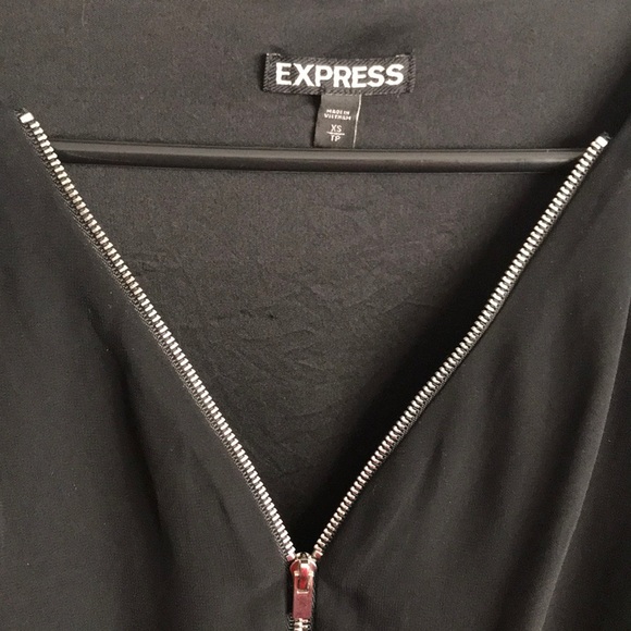 Express Small Black Long Sleeve Romper - Picture 2 of 4